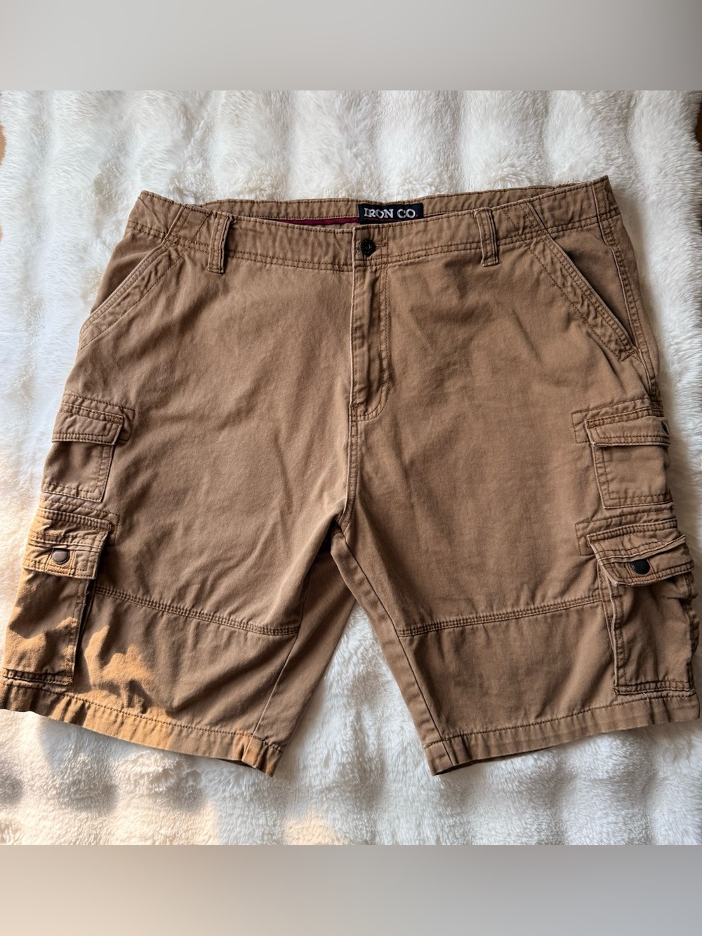 IRON CO Men's Brown Cargo Shorts - Classic Utility Style,size 40